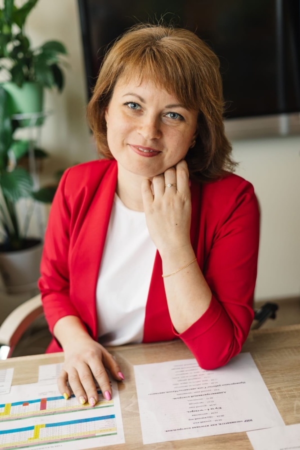 Деменева Марина Сергеевна.